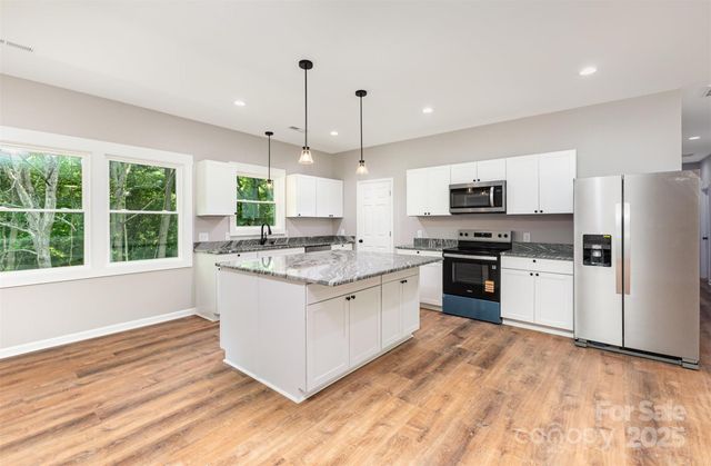 627 West Main Extension, Lincolnton, NC 28092