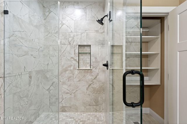 164 Hawes Circle, Crossville, TN 38558