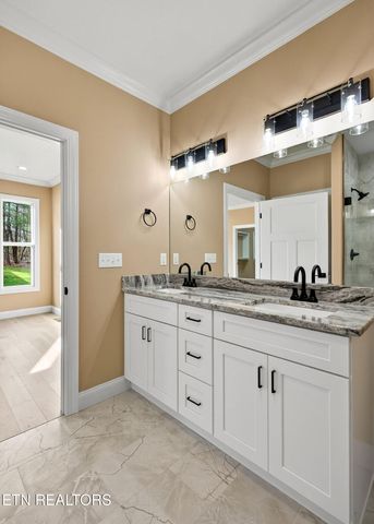 164 Hawes Circle, Crossville, TN 38558