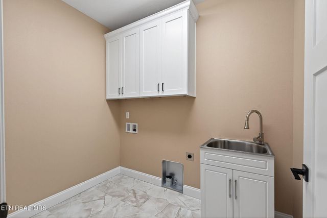 164 Hawes Circle, Crossville, TN 38558