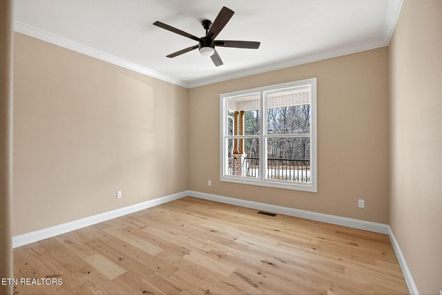 164 Hawes Circle, Crossville, TN 38558