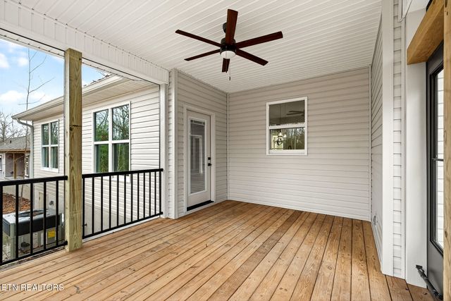 164 Hawes Circle, Crossville, TN 38558