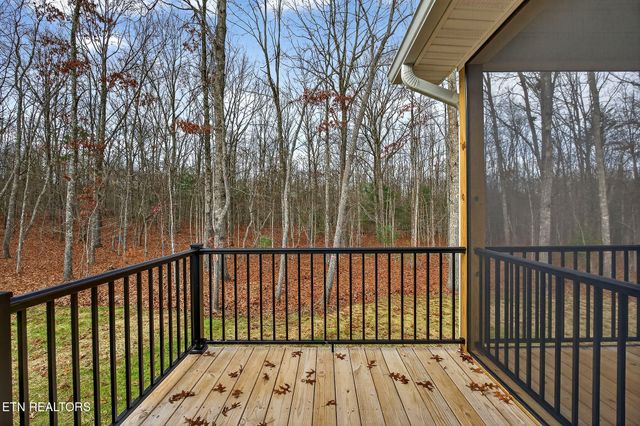 164 Hawes Circle, Crossville, TN 38558