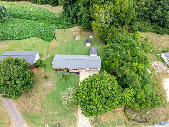 5707 W US Highway 72, Athens, AL 35611