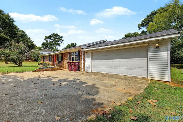 5707 W US Highway 72, Athens, AL 35611