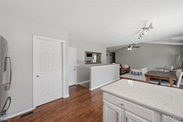 1075 Reddington Timbers Drive, St Charles, MO 63304