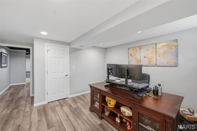 1075 Reddington Timbers Drive, St Charles, MO 63304