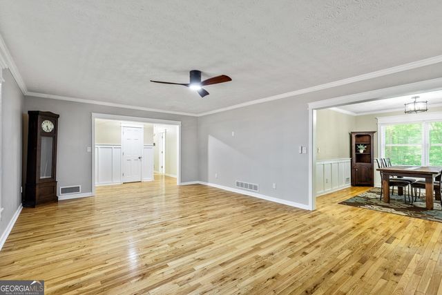 255 Buckeye Lane, Fayetteville, GA 30214