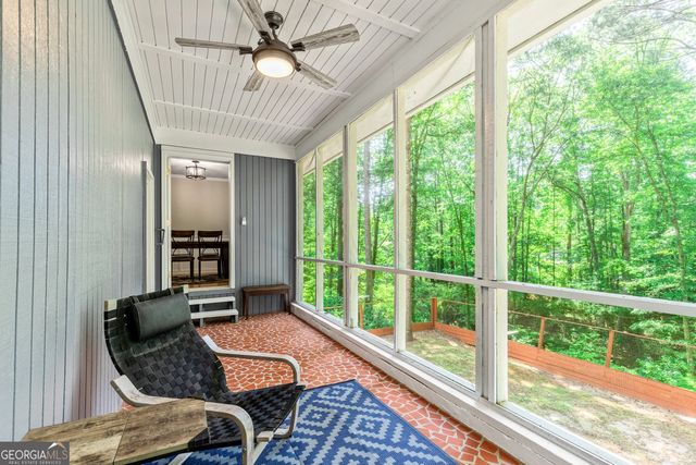255 Buckeye Lane, Fayetteville, GA 30214