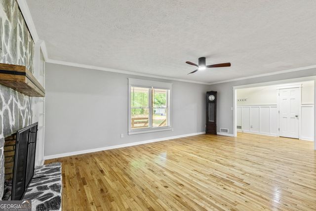255 Buckeye Lane, Fayetteville, GA 30214