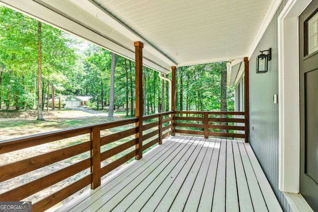255 Buckeye Lane, Fayetteville, GA 30214