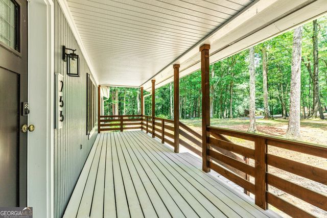 255 Buckeye Lane, Fayetteville, GA 30214