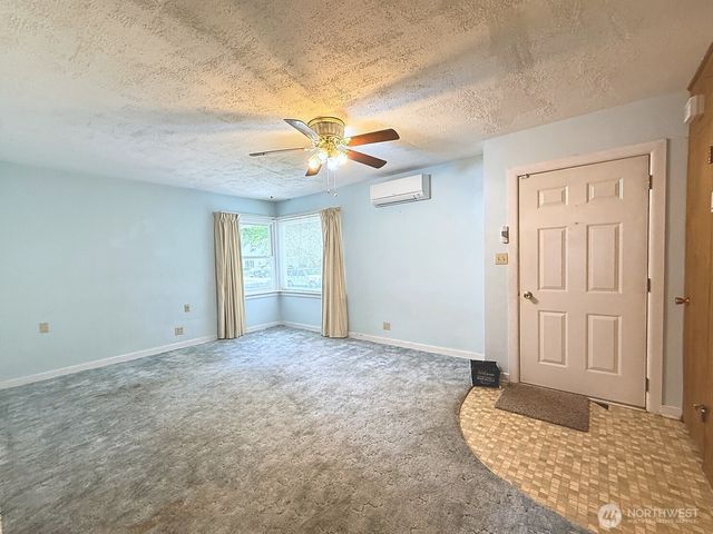 566 25th Avenue, Longview, WA 98632