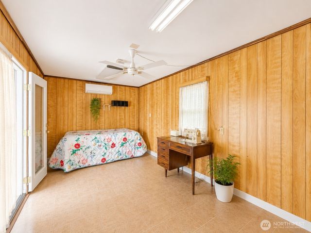 566 25th Avenue, Longview, WA 98632