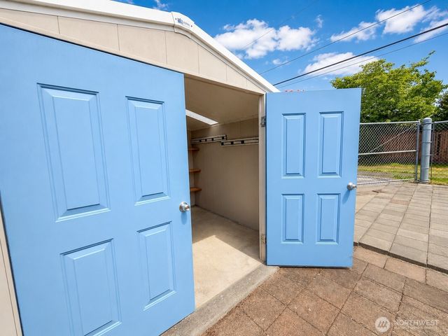 566 25th Avenue, Longview, WA 98632