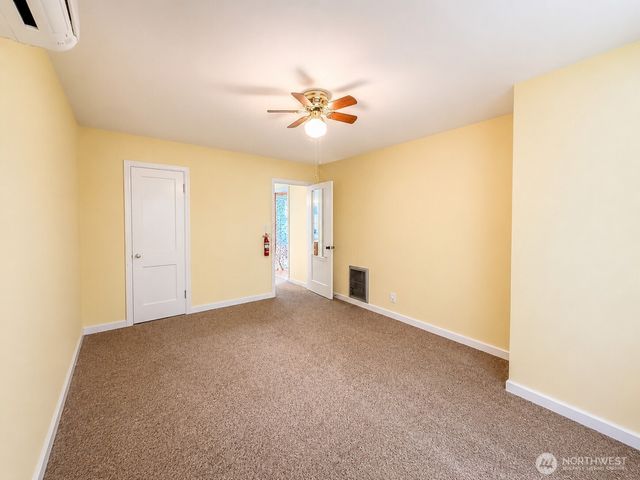 566 25th Avenue, Longview, WA 98632