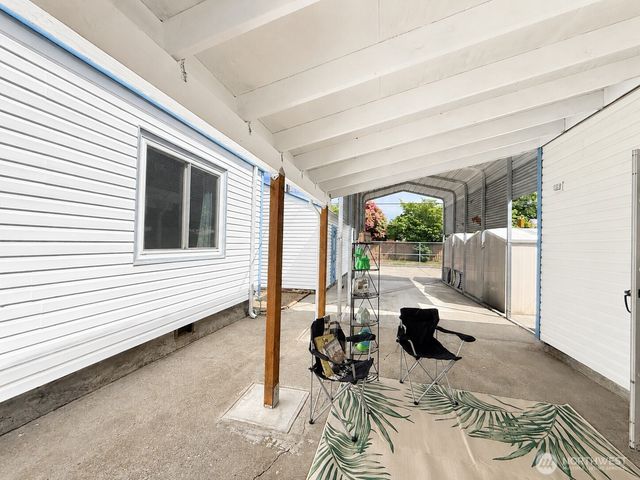 566 25th Avenue, Longview, WA 98632