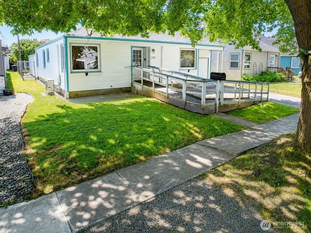 566 25th Avenue, Longview, WA 98632