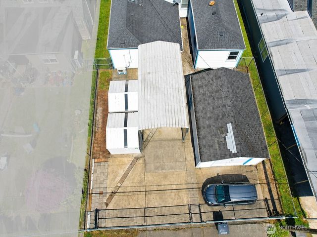 566 25th Avenue, Longview, WA 98632