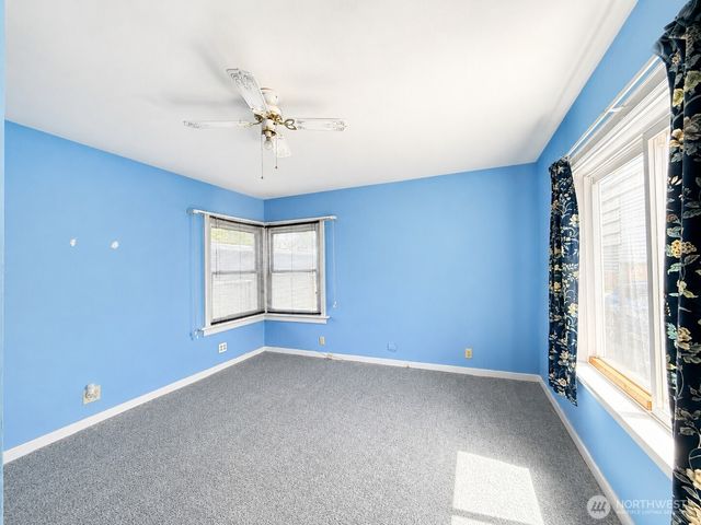 566 25th Avenue, Longview, WA 98632