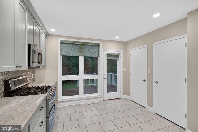 2609 N NOTTINGHAM ST, Arlington, VA 22207