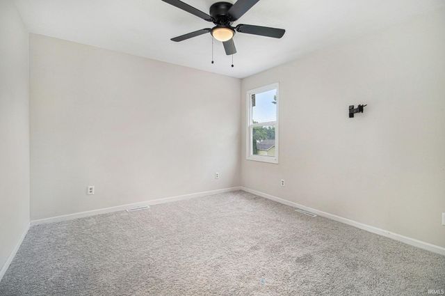 519 E Johnson Road, South Bend, IN 46614