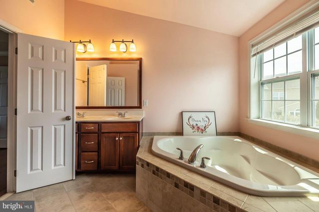 461 BARBIN ST, Horsham, PA 19044