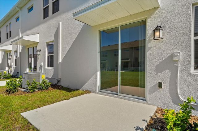 3262 LAURENT LOOP, Davenport, FL 33837