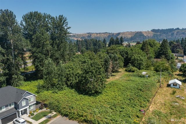 7216 Orting Highway E, Sumner, WA 98390