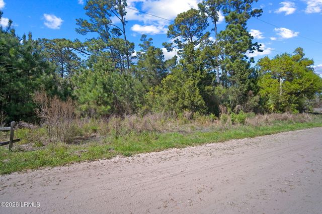 66 Harbor River Circle, St. Helena Island, SC 29920