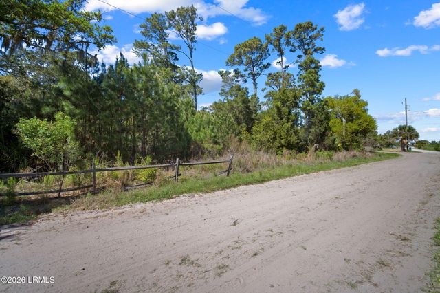 66 Harbor River Circle, St. Helena Island, SC 29920