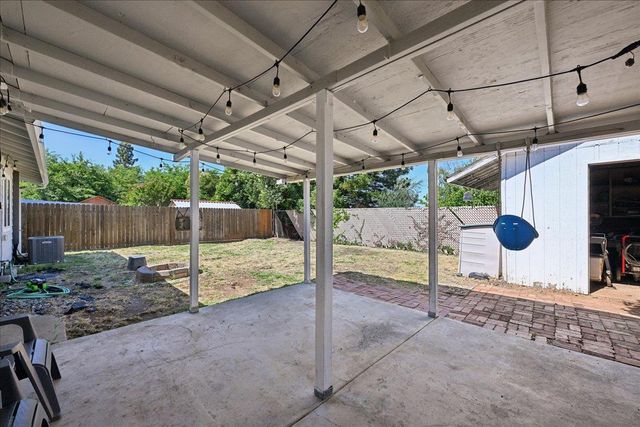 3965 Creekside Pl, Auburn, CA 95602