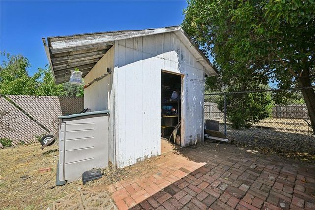 3965 Creekside Pl, Auburn, CA 95602