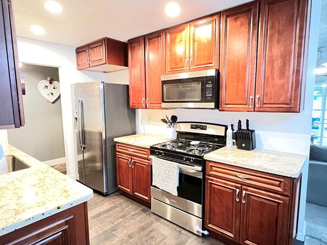 3965 Creekside Pl, Auburn, CA 95602