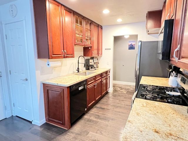 3965 Creekside Pl, Auburn, CA 95602