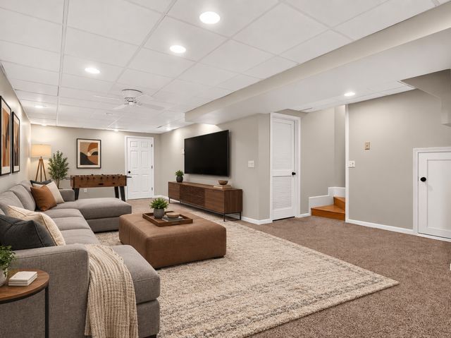 22W132 Butterfield Road, Glen Ellyn, IL 60137
