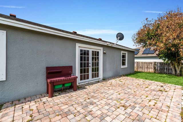 1049 SW Mccracken Avenue, Port St. Lucie, Port St Lucie, FL 34953