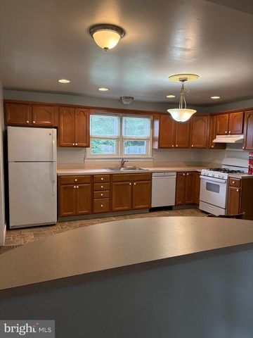 167 E WOLFERT STATION RD, Mickleton, NJ 08056