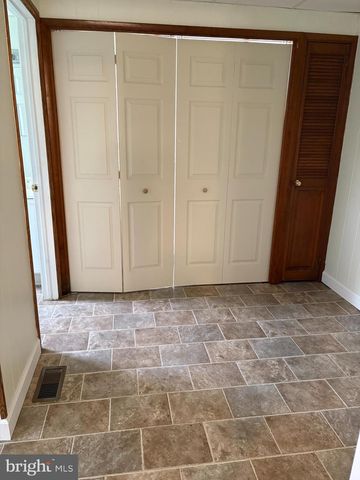 167 E WOLFERT STATION RD, Mickleton, NJ 08056