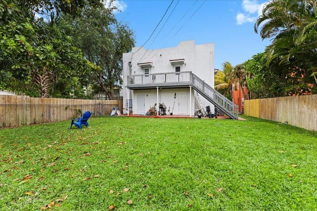 518 Biscayne Drive B, West Palm Beach, FL 33401