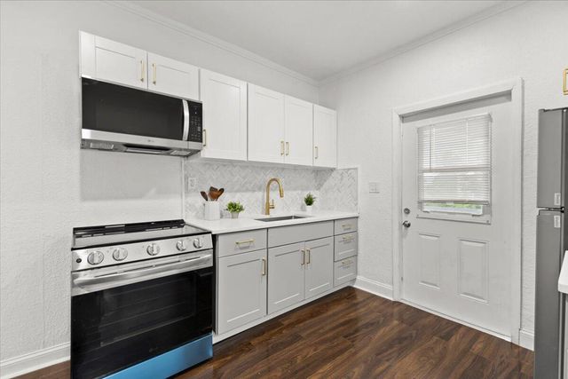 518 Biscayne Drive B, West Palm Beach, FL 33401