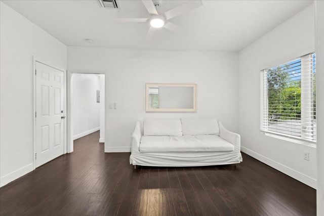 518 Biscayne Drive B, West Palm Beach, FL 33401