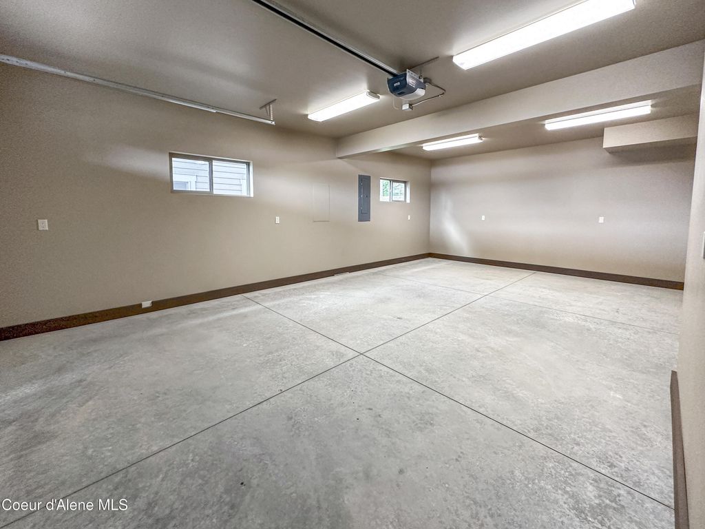 74 Palouse DR, Nordman, ID 83848 photo 11