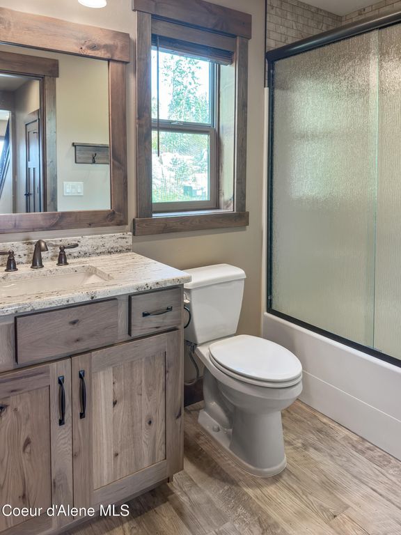 74 Palouse DR, Nordman, ID 83848 photo 13