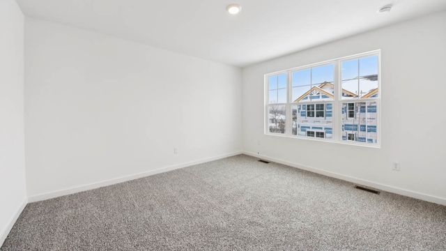 543 Yosemite Way, Mundelein, IL 60060