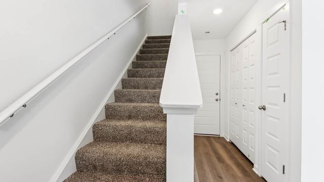 543 Yosemite Way, Mundelein, IL 60060