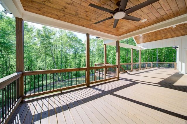 1738 Lullwater Lane, Bogart, GA 30622