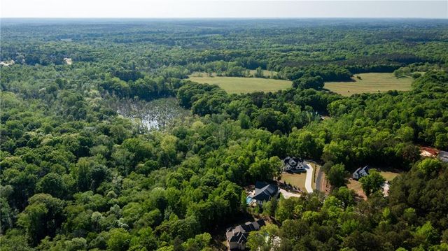 1738 Lullwater Lane, Bogart, GA 30622