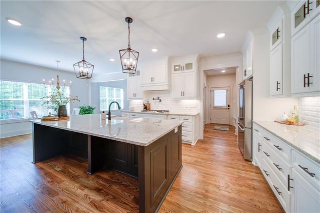 1738 Lullwater Lane, Bogart, GA 30622