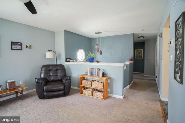 279 LAFAYETTE RD, Coatesville, PA 19320